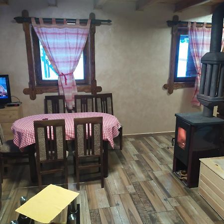Vila Balerina ミトロバツ エクステリア 写真